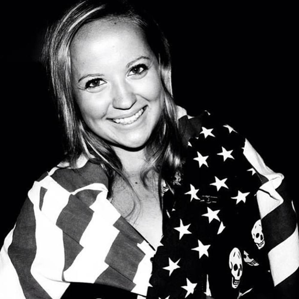 Meet your Posher, Ariana